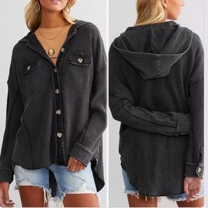 BKE Hooded grey frayed Waffle Knit long sleeve button down casual light Sweater